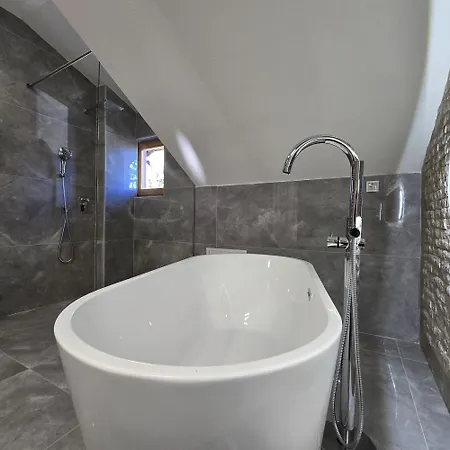 Trebevicki Raj 1 * Dovlici